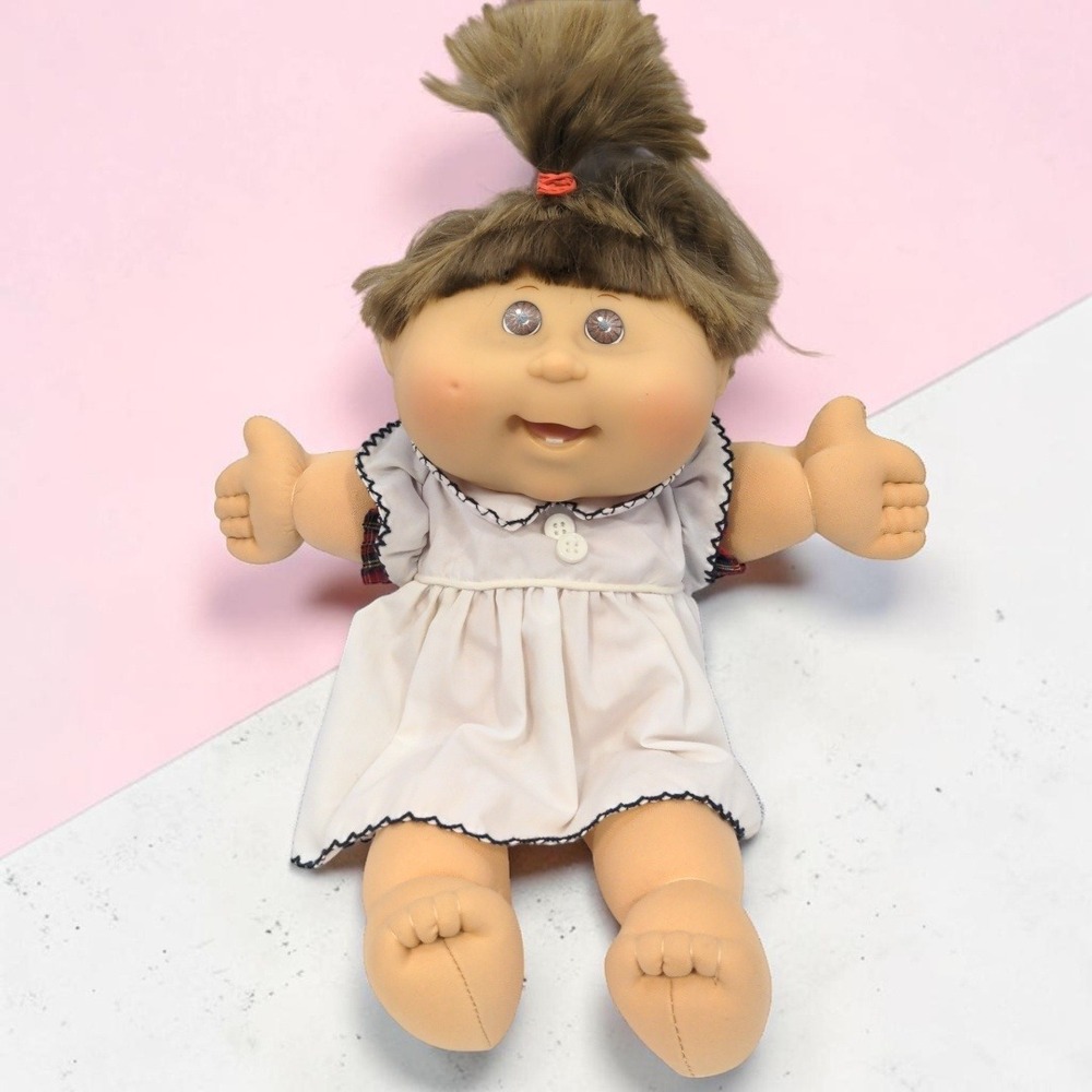 VTG 2005 Play Along Cabbage Patch Kids Doll 16" Girl Brown Hair Brown Eyes CPK